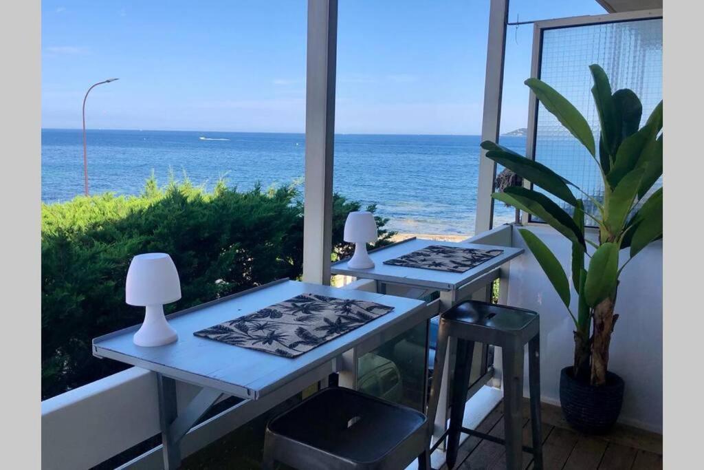Charmant Studio Avec Terrasse Vue Mer A 50 M แซ็งต์-แมกซีม ภายนอก รูปภาพ